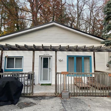Cozy Cottage Retreat Lambton Shores Luaran gambar